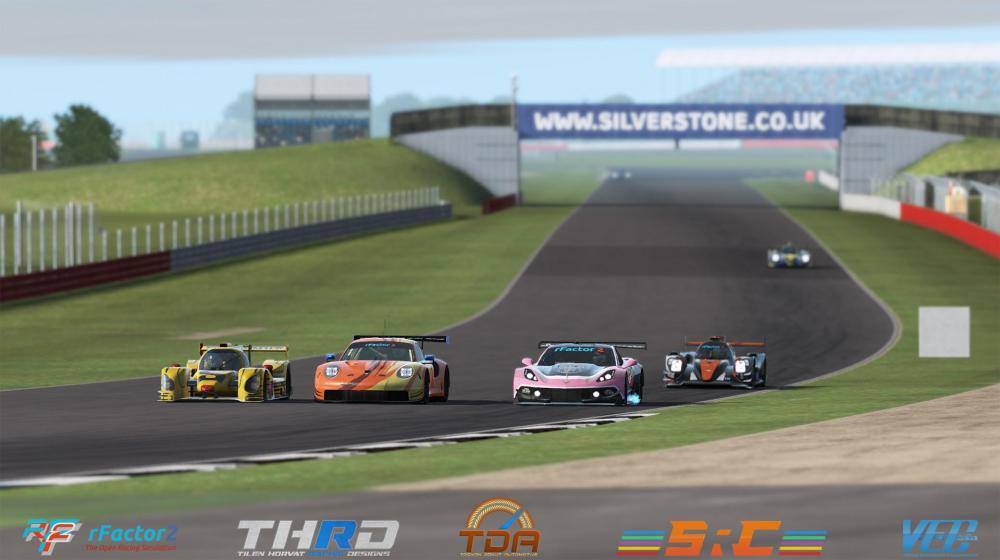 831063542_VEC-S11-R6-Silverstone-TDA_0019_Layer6.thumb.jpg.38bc000babc36f6de3efb6812360d25e.jpg